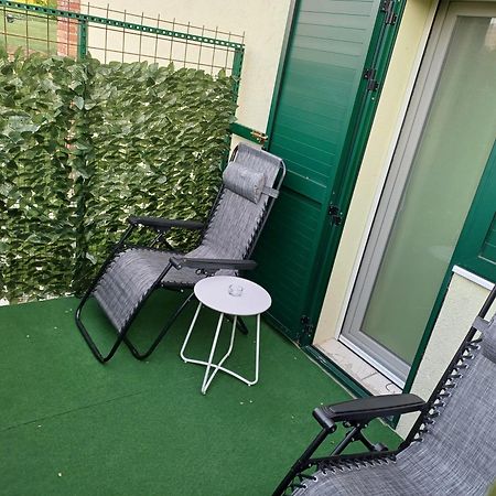 Guest House Slatki Snovi Knin Exterior foto